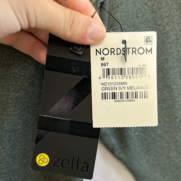 Zella Nordstrom Performance Hoodie NWT Women's Sz M Green Ivy Melange Pullover - Picture 3 of 7